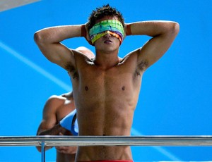 salto ornamento Tom Daley londres 2012 (Foto: Agência Reuters)