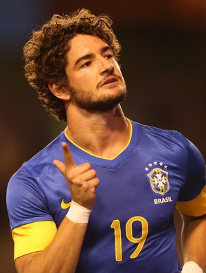 alexandre pato brasil x suecia (Foto: Mowa Press)