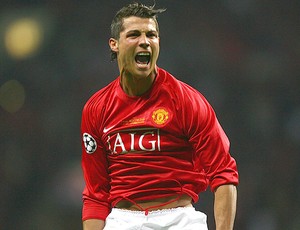 Cristiano Ronaldo jogando pelo Manchester United (Foto: Getty Images)