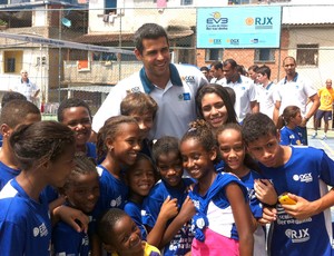 ante no projeto social da equipe do Rio de Janeiro (Foto: Leandro Garrido / Globoesporte.com)