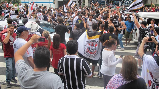 torcida paulista corinthians (Foto: Marcos Guerra / Globoesporte.com)