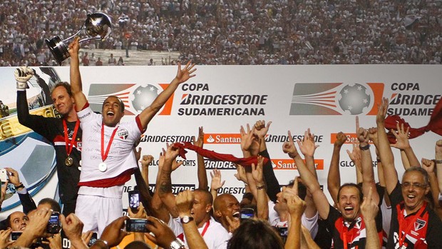 Lucas São Paulo x Tigre (Foto: Gustavo Tilio / Globoesporte.com)