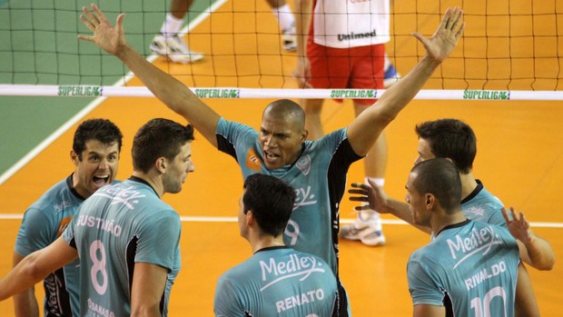 vôlei comemoração Campinas (Foto: Alecandre Arruda / CBV)