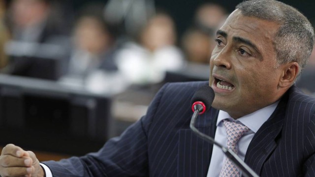 Romário garante que críticas nada têm a ver com a imunidade parlamentar e já pensa em novo mandato