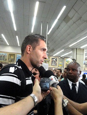 Fernando Prass desembarque Vasco da Gama (Foto: Gabriel Fricke / Globoesporte.com)