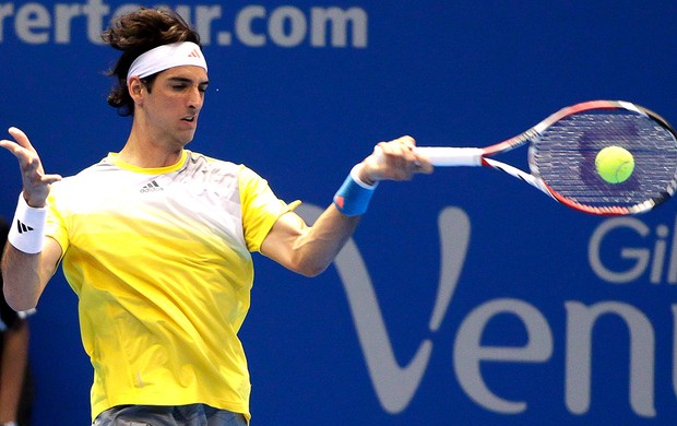 Thomaz Bellucci tênis contra Robredo desafio internacional (Foto: Marcello Zambrana / Inovafoto)