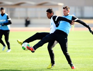 Paulinho Anderson Polga treino Corinthians (Foto: Marcos Ribolli / Globoesporte.com)