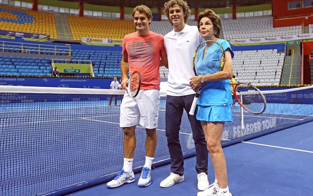 Federer Guga e Maria Esther Bueno tênis (Foto: Ernesto Rodrigues / Ag. Estado)