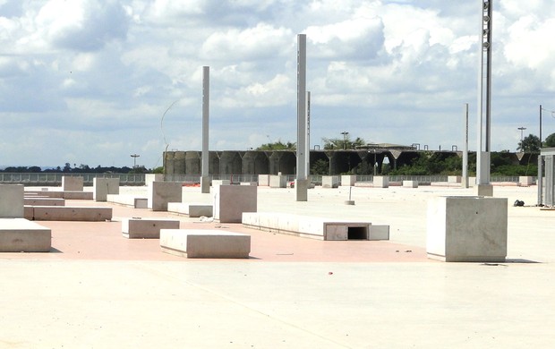 esplanada do Mineirão (Foto: Léo Simonini / Globoesporte.com)