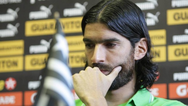 Loco Abreu anunciou a volta ao Botafogo