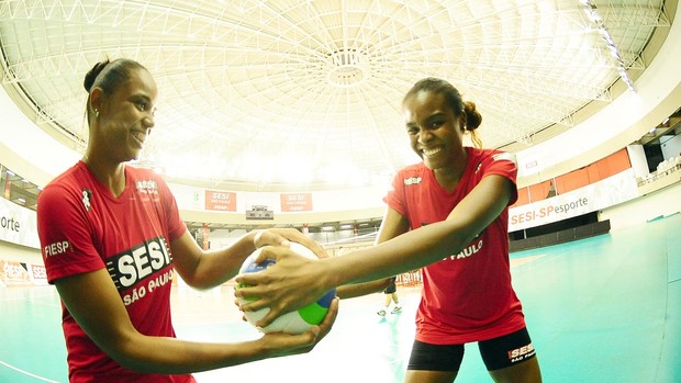 Vôlei do Sesi, Aula de Matemâtica (Foto: Marcos Ribolli / Globoesporte.com)