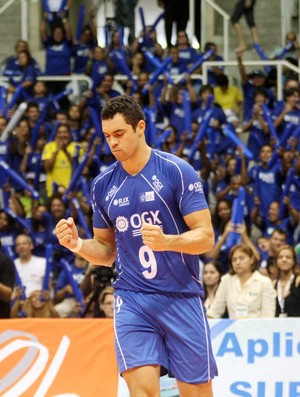 Theo foi o maior pontuador da vitória do Rio de Janeiro sobre o Volta Redonda (Foto: Alexandre Arruda / CBV)