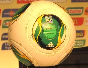 Bola Cafusa, copa das Confederações (Foto: Márcio Iannacca / Globoesporte.com)