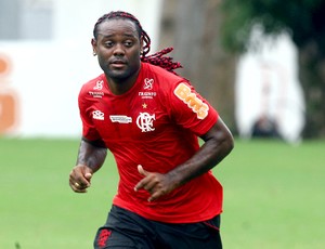 Vagner Love no treino do Flamengo (Foto: Bernardo Monteiro / VIPCOMM)