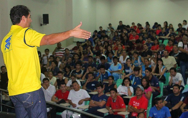 Ex-atleta de vôlei e bicampeão olímpico Mauricio  (Foto: Anderson Silva/Globoesporte.com)