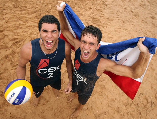 Meninos do CEL campeões no vôlei de praia das Olimpíadas Escolares  (Foto: Andre Mourao/AGIF/COB)