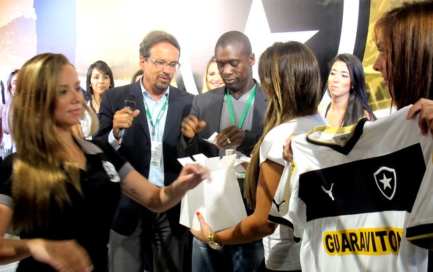 Seedorf no SOCCEREX Botafogo  (Foto: Marcelo Baltar / Globoesporte.com)