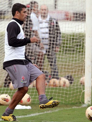 Diego Souza, no treino do Vasco (Foto: Jorge William / Agência O Globo)