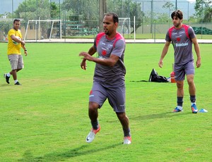 Alecsandro Juninho Pernambucano vasco treino (Foto: Gustavo Rotstein / Globoesporte.com)