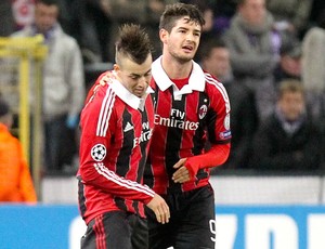 Pato comemora gol do Milan contra o Anderlecht (Foto: Agência AFP)