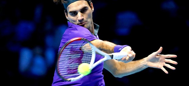 Roger Federer tênis contra Janko Tipsarevic ATP Finals (Foto: AP)