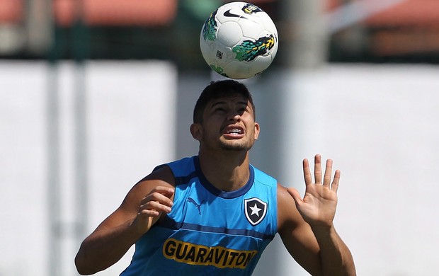 Elkeson treino Botafogo (Foto: Jorge William / Agência O Globo)