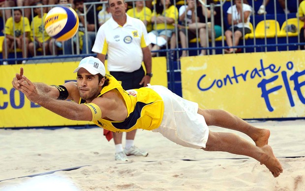 Bruno Schmidt Campinas vôlei de praia (Foto: CBV)