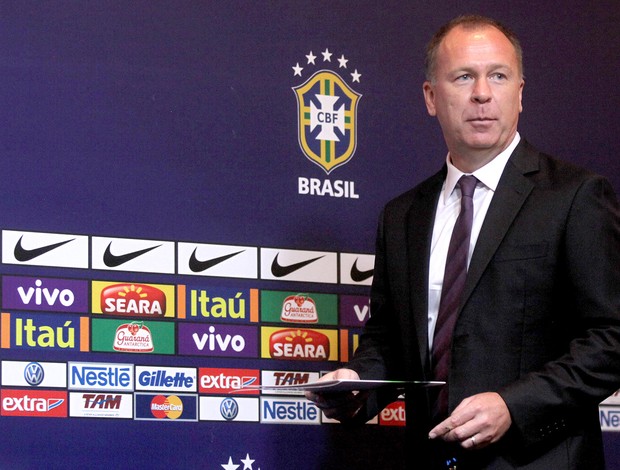 Mano Menezes convocação Seleção (Foto: Mowa Press)