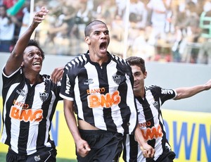 Zagueiro Leonardo Silva, do Atlético-MG, comemora gol (Foto: Bruno Cantini / Flickr do Atlético-MG)