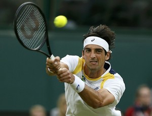 Thomaz Bellucci tênis Wimbledon Londres 2012 1r (Foto: Reuters)