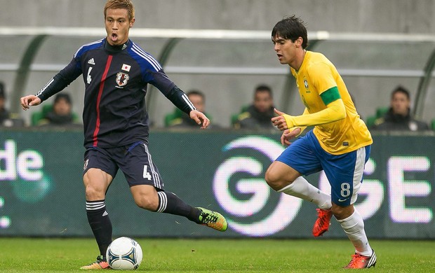 kaka brasil x japão (Foto: EFE)