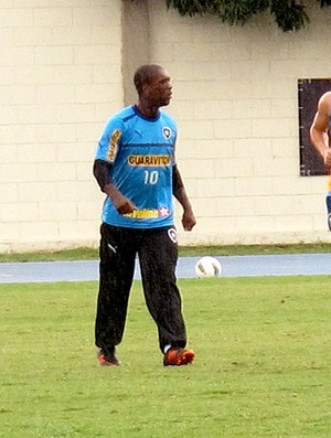 Seedorf no treino do Botafogo (Foto: Thales Soares / Globoesporte.com)