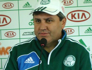 Gilson Kleina palmeiras coletiva (Foto: Daniel Romeu / Globoesporte.com)