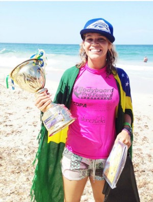 Isabela Sousa, bicampeã mundial na Venezuela (Foto: Divulgação)