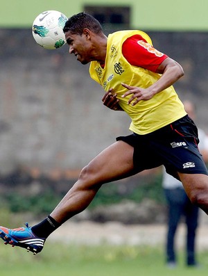 Cleber Santana no treino do Flamengo (Foto: Jorge William / Ag. O Globo)