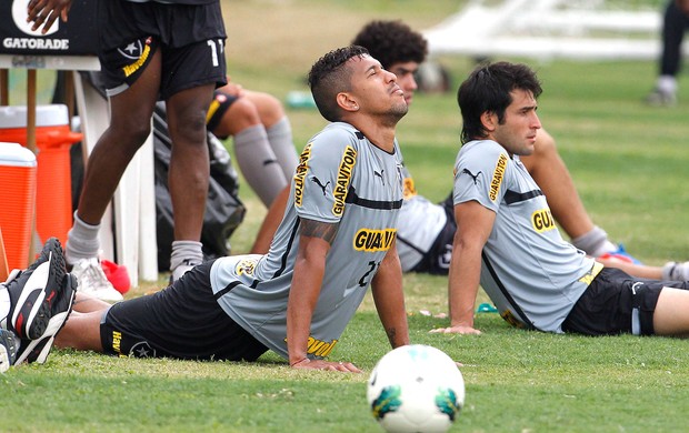 Antonio Carlos no treino do Botafigo (Foto: Jorge William / Ag. O Globo)