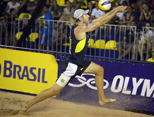 Alison, vôlei de praia (Foto: Mauricio Kaye/CBV)