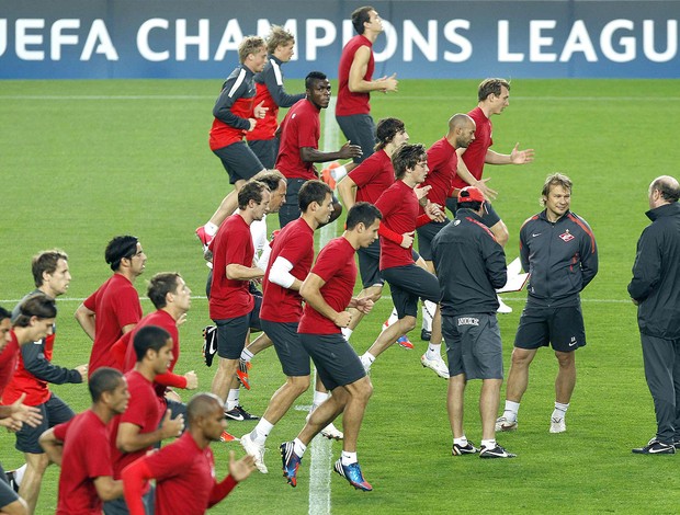 Treino de Spartak Moscou (Foto: Agência EFE)