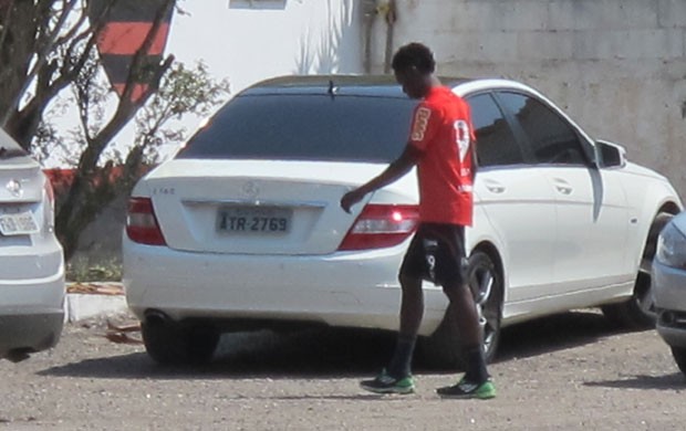 negueba flamengo (Foto: Janir Junior/Globoesporte.com)