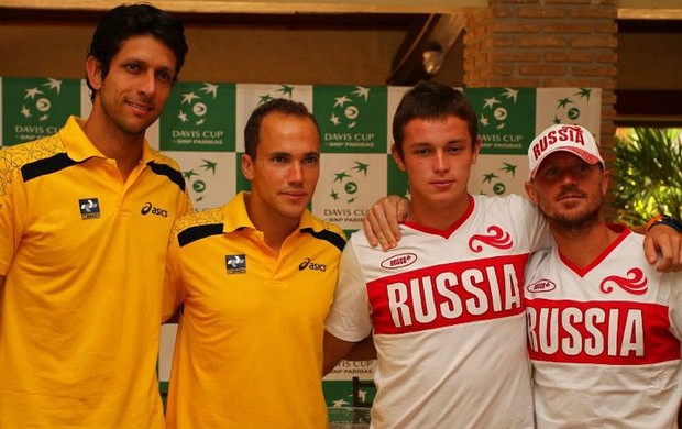 Melo Soares tênis Bogomolov Vovk Copa Davis (Foto: Luiz Pires/FOTOJUMP)