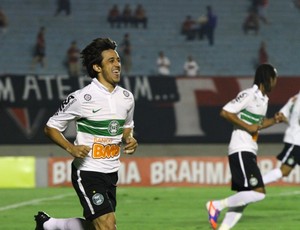 Robinho Coritiba x Atlético-GO (Foto: Raphael Brauhartd / Divulgação Coritiba)