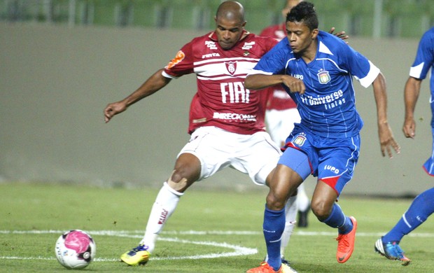 DAniel e Dudu, América-mg e São Caetano (Foto: Paulo Fonseca / Agência Estado)