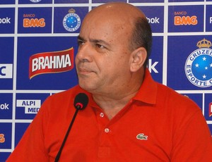 Valdir Barbosa - gerente de futebol do Cruzeiro (Foto: Leonardo Simonini/Globoesporte.com)