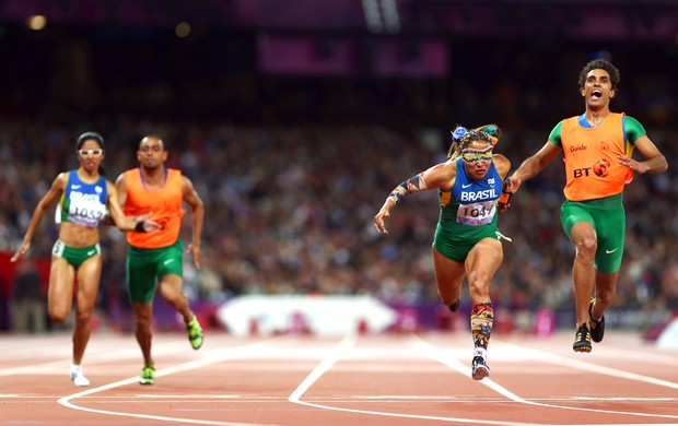  Terezinha Guilhermina e Guilherme Soares, Jerusa Gerber e Luiz Henrique, Atletismo, Paralimpiadas (Foto: Agência Getty Images)