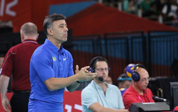 Paralimpícos Fernando GUimarães treinador vôlei sentado (Foto: Gustavo Carvalho / Divulgação)