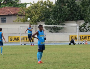 vitinho botafogo treino (Foto: Thales Soares / Globoesporte.com)