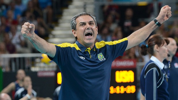 vôlei Zé Roberto brasil olimpíadas 2012 (Foto: AFP)