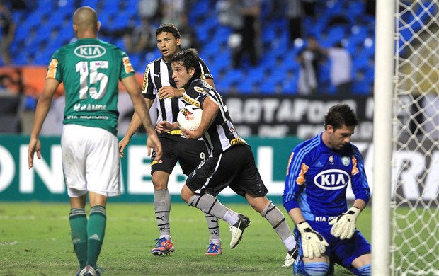 Lodeiro, Botafogo x Palmeiras (Foto: Agência EFE)