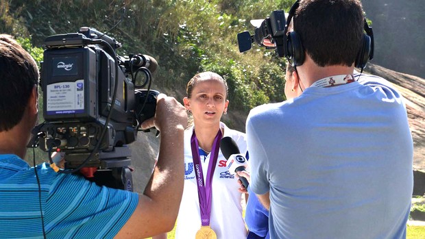 Fabi homenagem Rio de Janeiro vôlei medalha de ouro (Foto: Adriano Albuquerque / Sportv.com)