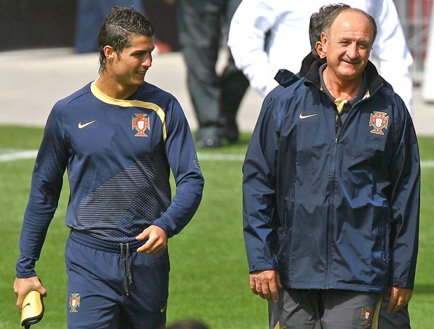 Cristiano Ronaldo e Felipão na seleção de Portugal em 2008 (Foto: Getty Images)